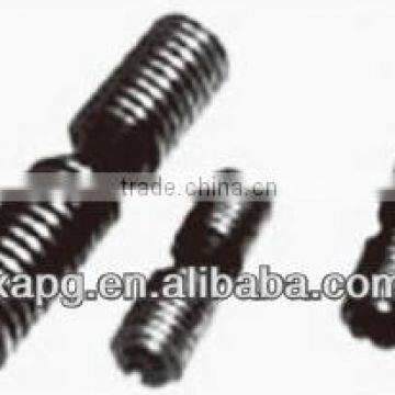 Four-jaw independent chuck lead screw