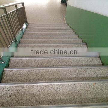 Rubber pvc cover anti-slip stairs nosing with aluminium bracket