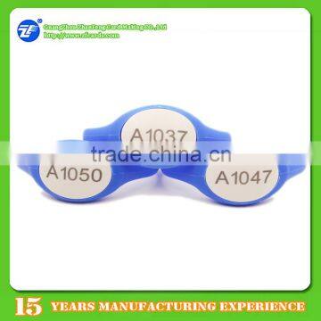 Free sample factory supplier iso14443a 13.56mhz rfid wristband