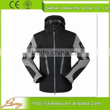 New design high quality high quality mens softshell jackets