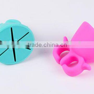 Silicone Nail Polish Bottle Holder, Wearable Nail Polish Holder, Nail Art Polish Finger Stand Ring photo-5