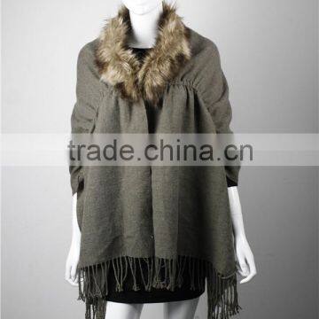 Acrylic Poncho cape with faux fur