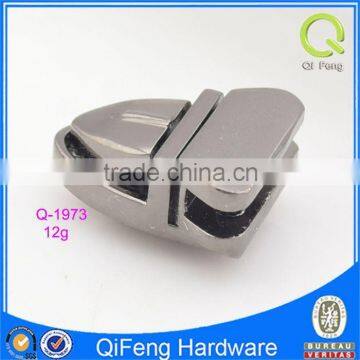 Q-1973 lock factory in guangzhou ,factory bag lock,press lock