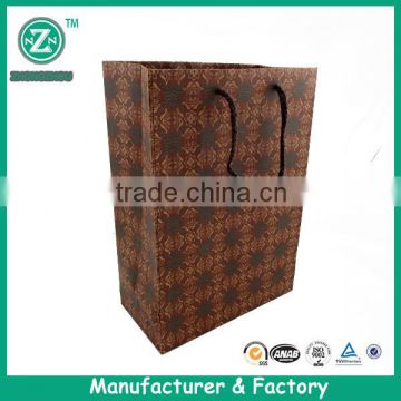 Guangzhou Recyclable kraft paper shopping gift bag for shopping