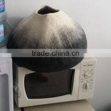 OEM 100% New Zealand Wool Fet Cat Cave Bed From Largest Factory photo-5