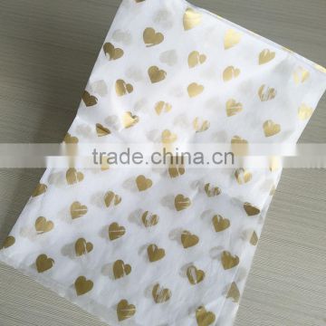 Customized 17 gsm wrapping paper with gold heart logo