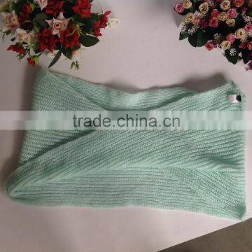 Factory Directly Sell Winter Knitted and Warm Fashion Scarf photo-5