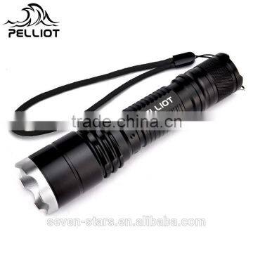 Zoomable Multifunctional Long Lasting Time Tactical Flashlight With Five Stalls photo-4
