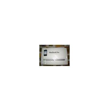 Apple  MacBook Pro / Intel Core i7 Processor / 17