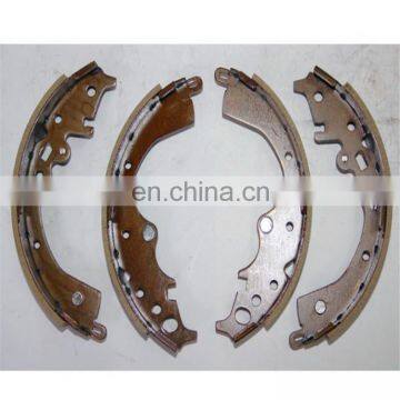 TOP quality brake shoe set 04495-26240  for japanese car