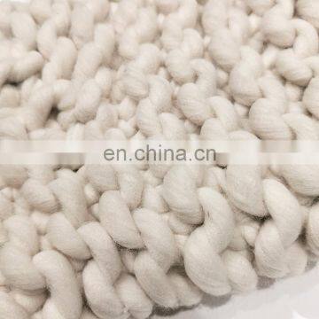 2020 Amazon Hot Sale Hand Made Holiday Gift Knitted Chunky Knit Blanket Bag,knit Blanket Cover With Tassel photo-6