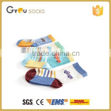 Fashion colorful stripes Child cute cartoon pattern socks OEM2016