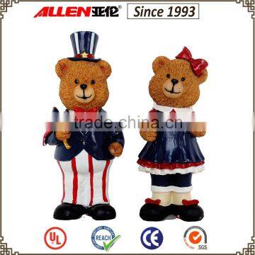 6.5" a couple of standing resin bear for U.S.A independence day decoration