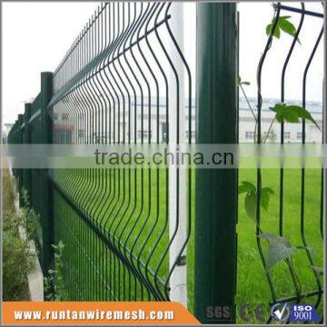 Trade Assurance Hot dipped galvanized and powder coated welded 3d wire mesh fence