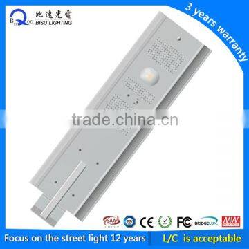 5 Years Warranty IP65 15W All in One LED Solar Street Light