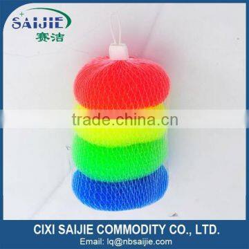 cheap plastic mesh scourer