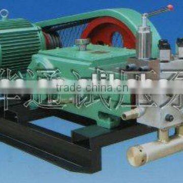 Ultra high pressure water jetting machine