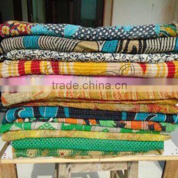 Indian Kantha Quilt Handmade Vintage Kantha Quilt Reversible Quilt Kantha Quilt Wholesale Kantha Quilt Manufacturer photo-2