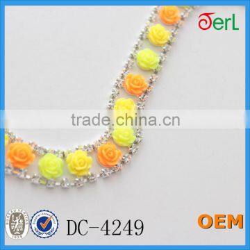Popular Flower Shape Plastic Pearl Chain With Crystal Trim Necklace Designs Bridal for Dress photo-3
