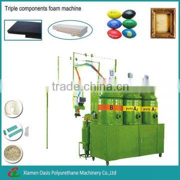 Automatic polyurethane pu foaming Injection Molding Machine For Plastic Products