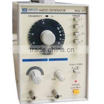 Low frequency laboratory digital signal generator