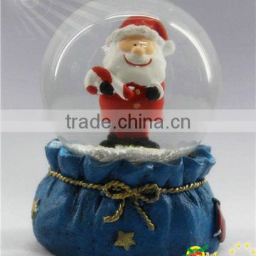 6.5*6.5*9cm resin glass snow globe cheap