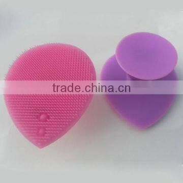 Factory Price Heart-Shape Silicone Face Washing Brush