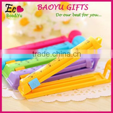 Wholesale Plastic bag sealing clips Plastic sealing clips with date