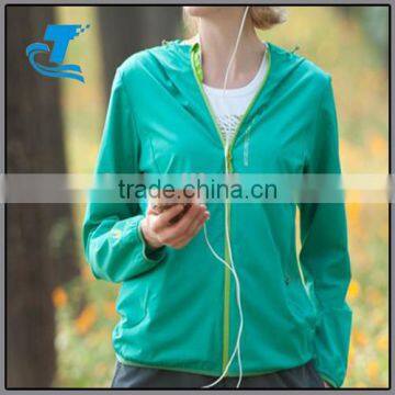 Women sports elastic outdoor softshell jacket