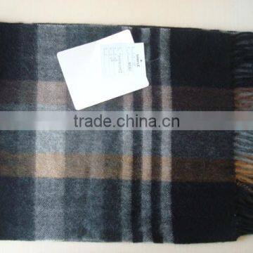 100% cashmere tartan scarf