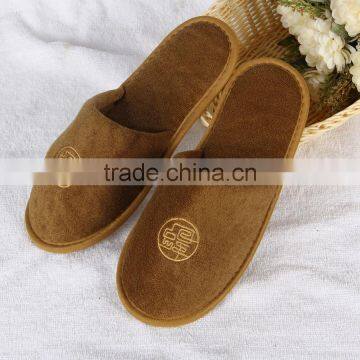 Disposable close toe hotel terry towel slipper