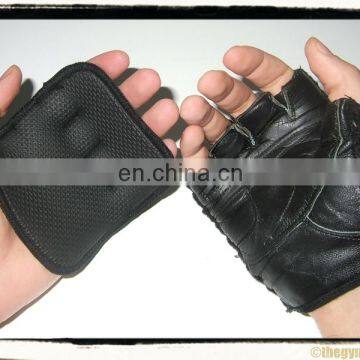 WEIGHT LIFTING GRIP PAD