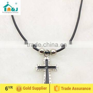 Mens silver cross pendant