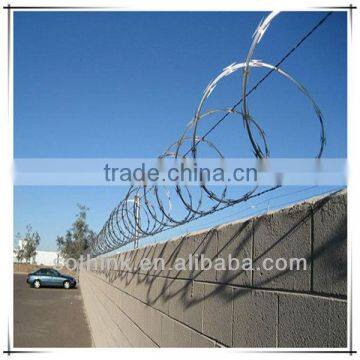 razor barbed wire/concertina wire for sale(prompt delivery)