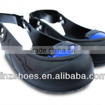 Slip resistant toe cap overshoe