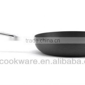 Hare-anodized Aluminium covered fry pan