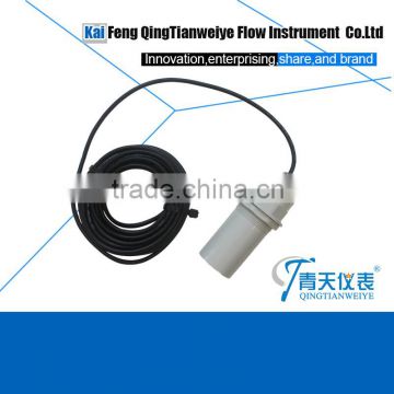 Soft water tank ultrasonic level indicator