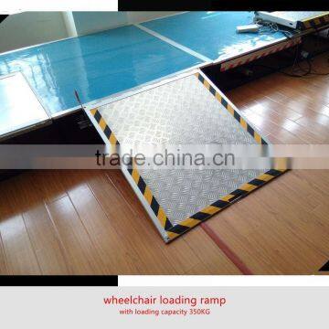 Manual Wheelchair Loading Ramp for Low Floor Bus