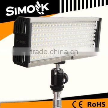 High Power Stackable 12W LED Video Light Panel With Chargeable Battery On Camera photo-2