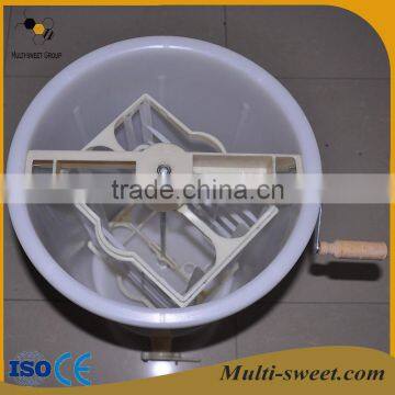 Hot Sale Manual Plastic Honey Extractor photo-2