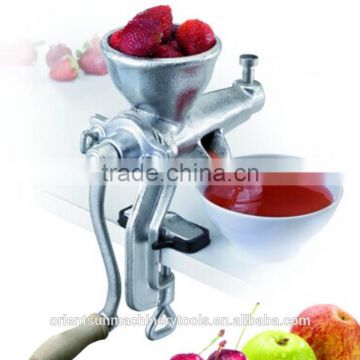 Manual healthy slow fruit vegetable juicer