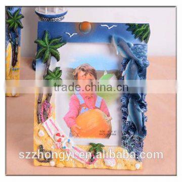 china factory ODM & OEM fashion polyresin tourist photo frames