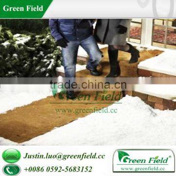 Green Field EXTRA WIDE NO SLIP ICE AND SNOW CARPET