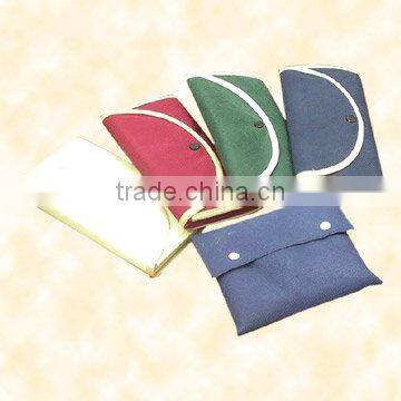 Non-Woven Purses