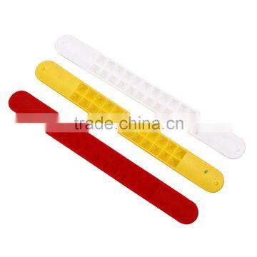 Different color custom logo Silicone slap bracelet snap bracelet