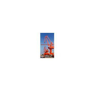 Multiple-funcation port crane