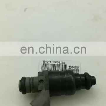 PAT Fuel Injector 06A906031BT For Audi VW Seat Skoda 1.6 Petrol A3 Golf Passat Jetta 06A906031CT