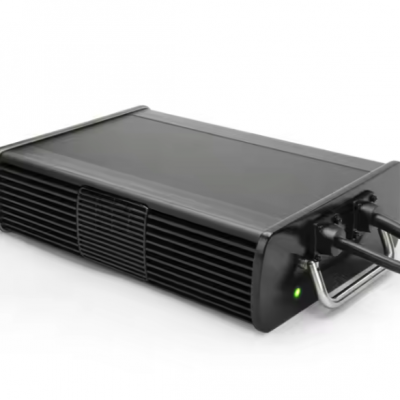 IP67-wasserdichter Lithiumbatterieladegerät für Boote mit 54,6V 84V 15A 1260W Ladegerät