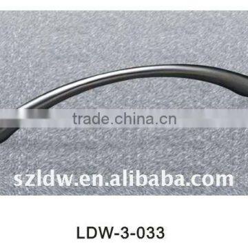 New fashion handle for BBQ stove