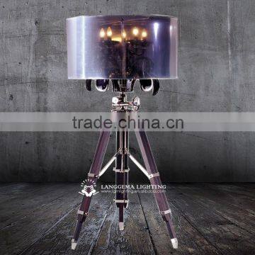 Luxurious casting iron tripod wood floor lamp with decorative art glass F2011E